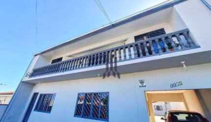 Sobrado com 3 dormitórios à venda, 262 m² por R$ 1.200.000,00 - Lindóia - Curitiba/PR