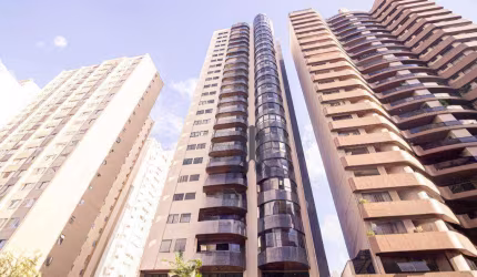 Apartamento com 4 dormitórios à venda, 204 m² por R$ 2.700.000,00 - Água Verde - Curitiba/PR