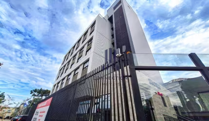 Studio com 1 dormitório para alugar, 18 m² por R$ 2.200,00/mês - Água Verde - Curitiba/PR