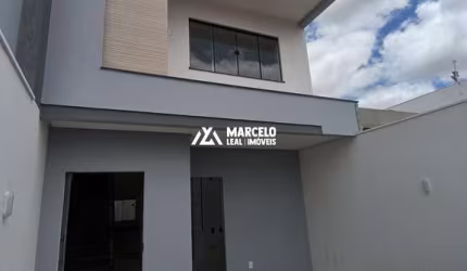 Vendo Casa tipo duplex com excelente acabamento de 3/4 sendo 01 suíte e apenas R