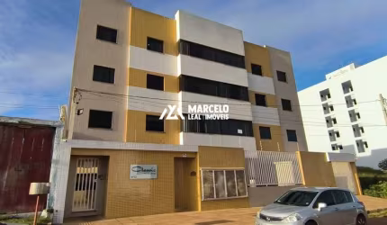 Vendo lindo apto de 3/4 sendo 01 suíte com 02 Vagas de Garagem no 1º andar e móv