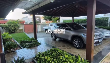 Alugo grande casa comercial construída em terreno de 860 m² localizada na Avenid