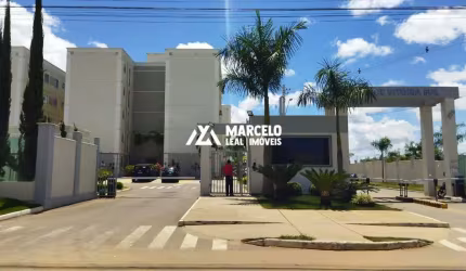 Alugo Apto de 2/4 com elevador no 3º andar no Condomínio Vitória Sul com Complet