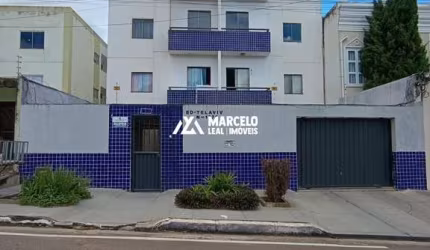 Vendo apto de 2/4 na Av. Brasil proximo da Fainor com 01 vaga de garagem e condo