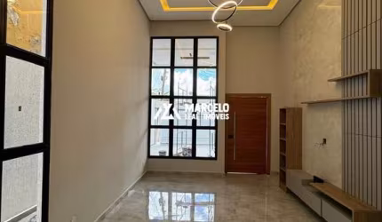 Vendo casa térrea solta, com aproximadamente 150m² de área construída, sendo