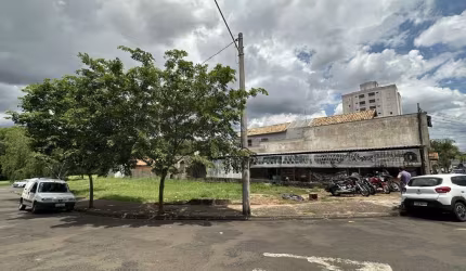 Terreno comercial à venda na Rua Santa Catarina, 1, Água Branca, Piracicaba por R$ 690.000