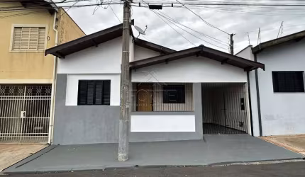 Casa com 2 quartos à venda na Cidade Alta, Piracicaba  por R$ 360.000