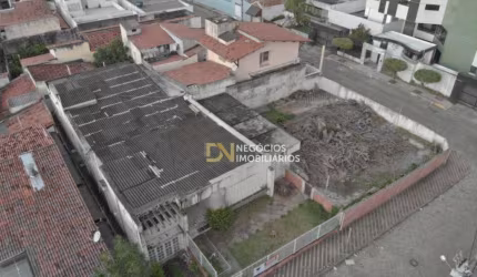 Casa com 4 dormitórios, 375 m² - venda por R$ 2.000.000,00 ou aluguel por R$ 5.500,00/mês - Tirol - Natal/RN