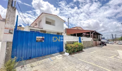 Casa com 4 dormitórios para alugar, 300 m² por R$ 8.000,00/mês - Lagoa Nova - Natal/RN