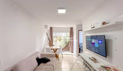 Apartamento com 2 dormitórios à venda, 48 m² por R$ 225.000,00 - Pajuçara - Natal/RN