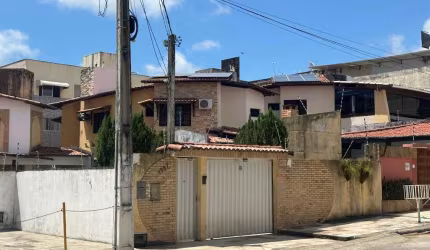 Casa com 4 dormitórios à venda, 176 m² por R$ 670.000,00 - Capim Macio - Natal/RN