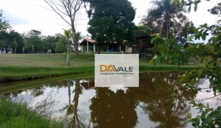 Linda Chácara com 2 lagos de peixe na Germana