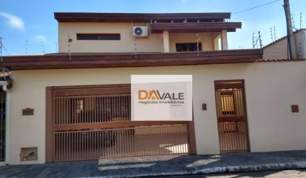 Casa à venda, 283 m² por R$ 950.000,00 - Vila Naly - Caçapava/SP