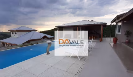 Casa à venda, 360 m² por R$ 1.700.000,00 - Condomínio Santa Mariana - Caçapava/SP