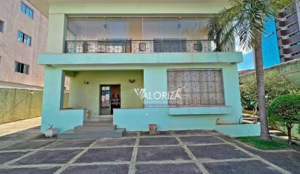 Casa com 8 dormitórios à venda, 318 m² por R$ 1.400.000,00 - Jardim Vergueiro - Sorocaba/SP
