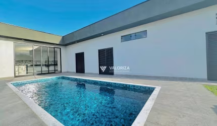 Casa à venda, 266 m² por R$ 1.500.000,00 - Condomínio Village Araçoiaba - Araçoiaba da Serra/SP