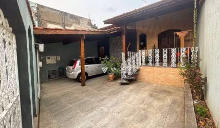 Casa com 3 dormitórios para alugar, 241 m² por R$ 5.193,30/mês - Vila Assis - Sorocaba/SP