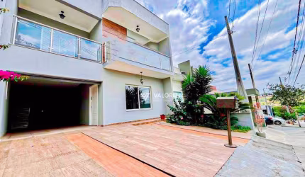 Casa com 3 quartos, sendo 1 suíte à venda, 134 m² por R$ 815.000 - Horto Florestal - Sorocaba/SP