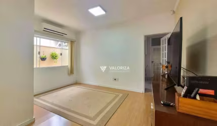 Casa, com 2 dorm, sendo 1 suite, com um grande espaço gourmet