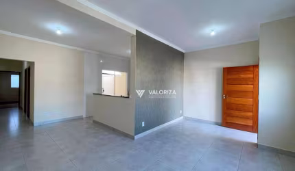 Casa com 2 dormitórios à venda, 76 m² por R$ 320.000,00 - Jardim Residencial Villa Amato - Sorocaba/SP