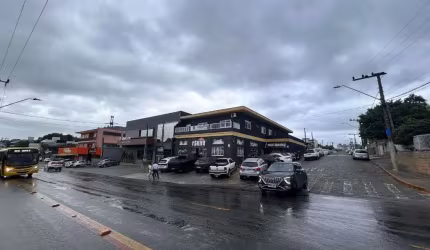 Sala Comercial Ampla e Versatil para Locacao | 208 m2 | Gloria - Joinville