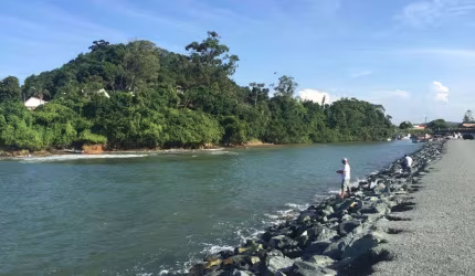 Casa a venda frente mar em Itajuba/SC.