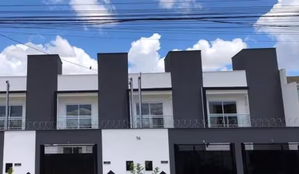 Casa estilo Sobrado com 2 suítes no bairro Novo Mundo em Uberlândia!