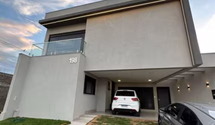 Casa duplex 3 quartos à venda no Condomínio Raros em Uberlândia!