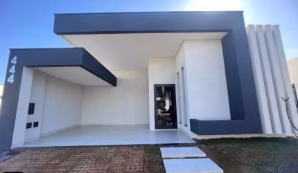 Casa Luxuosa com 3 suítes e armários planejados à venda em Condomínio na Zona Sul de Uberlândia!!!