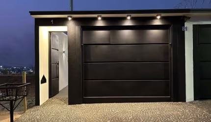 Casa com 2 Quartos, Suíte e Closet no Quinta Alto Umuarama, Uberlândia