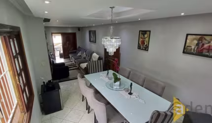Casa com 4 quartos à venda na Rua Doutor Albino Rodrigues de Alvarenga, Vila Universitária, São Paulo por R$ 1.940.000
