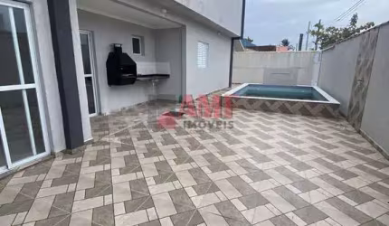 Sobreposta à 400 metros da Praia de Itanhaém