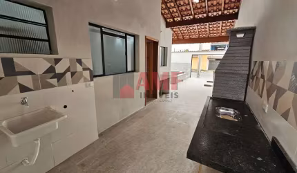 Casa com  Piscina no Loty