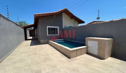 Casa com 3 dormitório em Itanhaém
