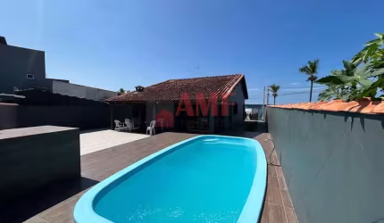 Casa frente mar em Mongagua