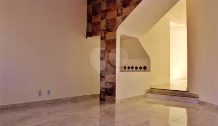 Casa com 5 quartos à venda em Loteamento Loanda - SP