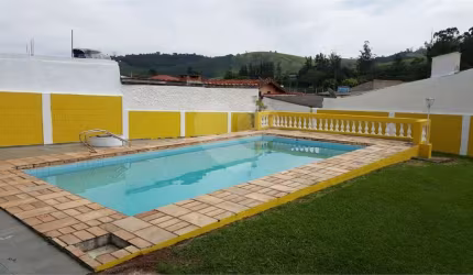Casa com 4 quartos à venda em Centro - SP
