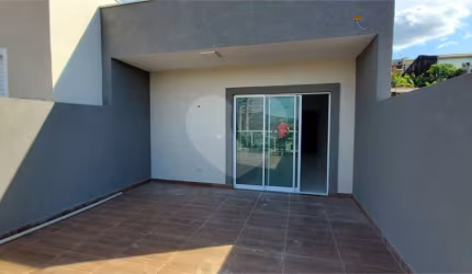 Casa com 2 quartos à venda em Jardim Imperial - SP