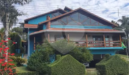 Casa com 4 quartos à venda ou para locação em Vila Machado - SP