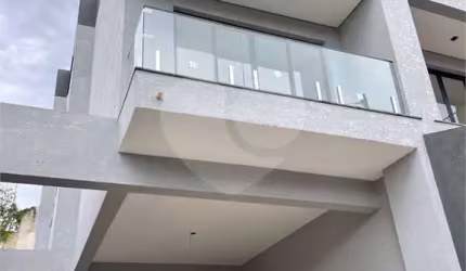 Sobrado com 3 quartos à venda em Jardim Dos Pinheiros - SP