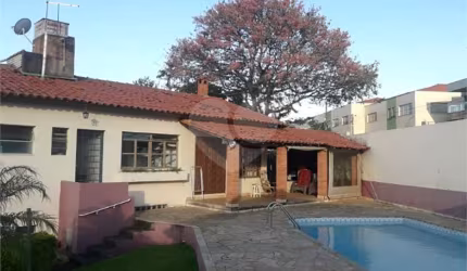 Casa com 3 quartos à venda em Centro - SP