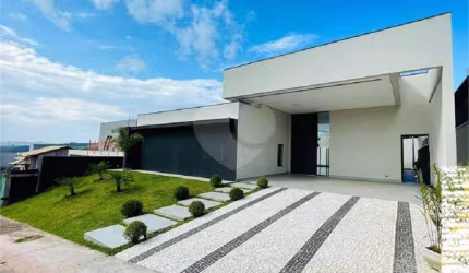 Condomínio com 4 quartos à venda em Loteamento Villagio Passaredo - SP