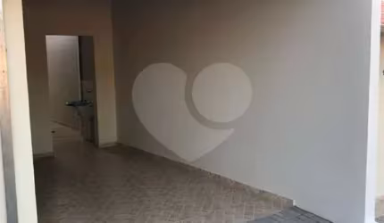 Condomínio com 2 quartos à venda em Maracanã - SP