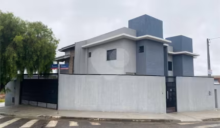 Sobrado com 2 quartos à venda em Nova Cerejeira - SP
