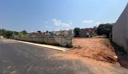 Terreno à venda em Jardim São Felipe - SP