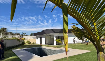 Casa térrea com 4 quartos à venda em Condomínio Residencial Shamballa Iii - SP