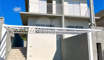 Casa com 2 quartos à venda em Vila Santa Helena - SP