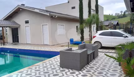 Sobrado com 3 quartos à venda em Centro - SP