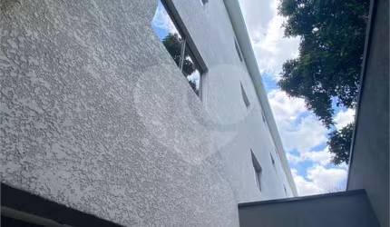 Apartamento com 2 quartos à venda em Alvinópolis - SP