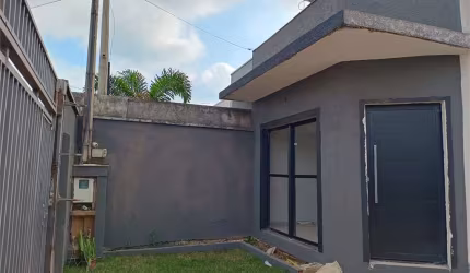 Casa térrea com 3 quartos à venda em Nova Cerejeira - SP